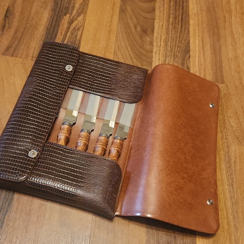 Vintage Wooden Handled Stainless Steel Steak Knives Set of Six In Vinyl Case